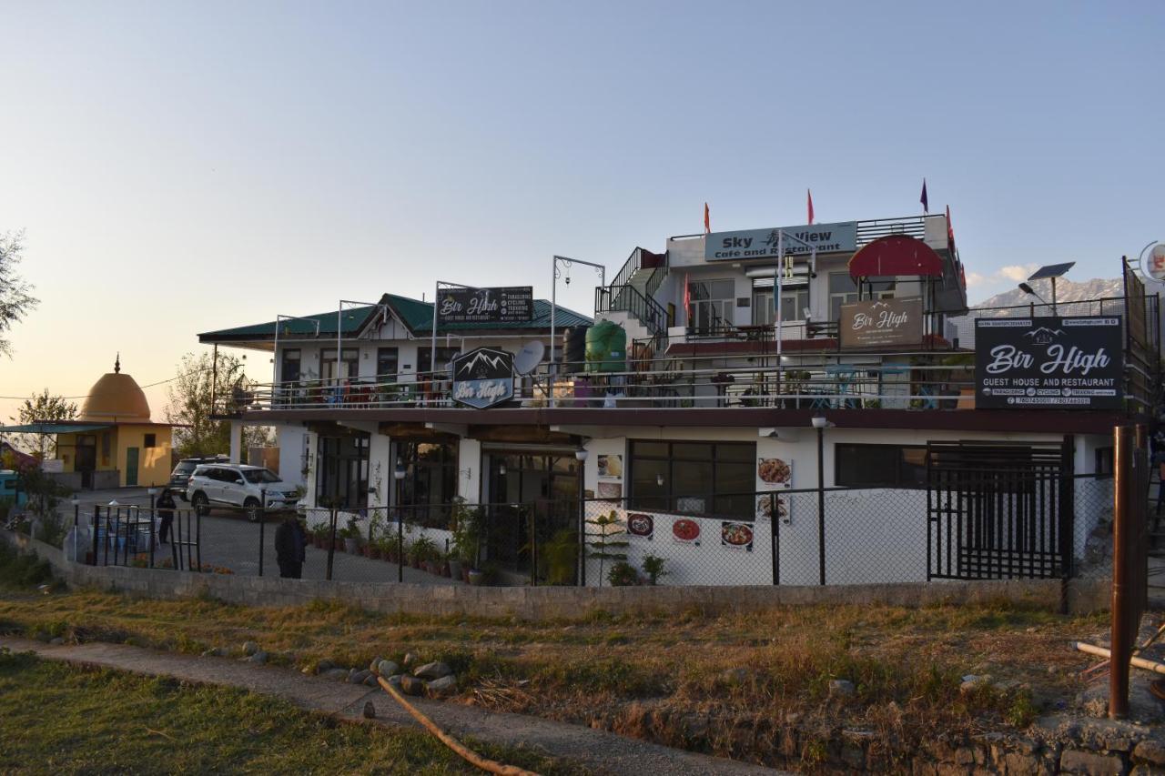 Bir High Hotel Bagian luar foto
