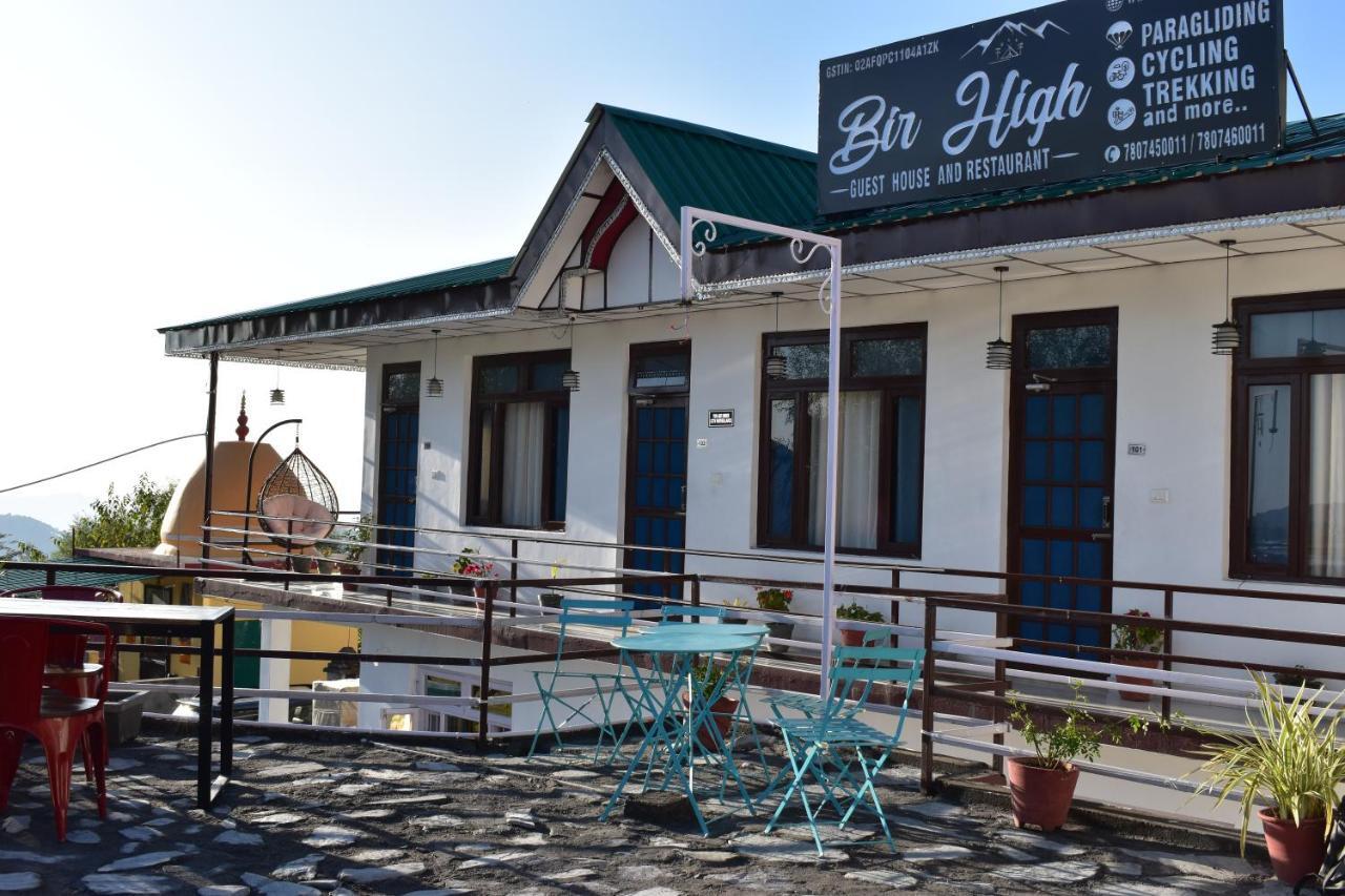 Bir High Hotel Bagian luar foto