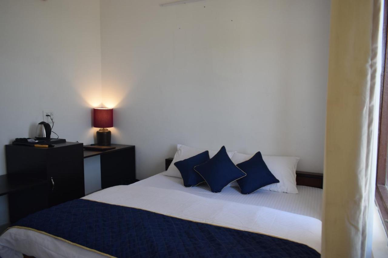 Bir High Hotel Bagian luar foto